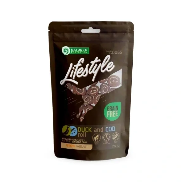 Grain free duck and cod dog treats for puppies, hypoallergenic, supporting dental care and training